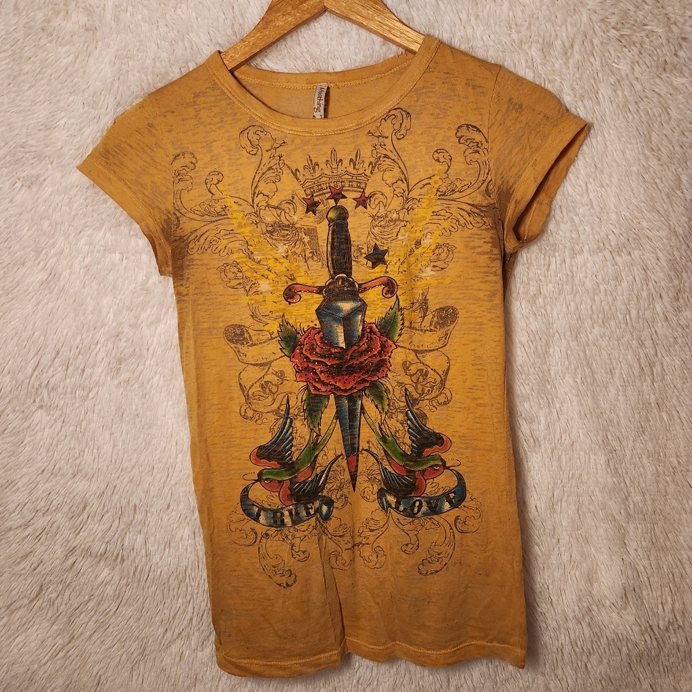 Artistic Mustard Yellow Graphic Women's Tee